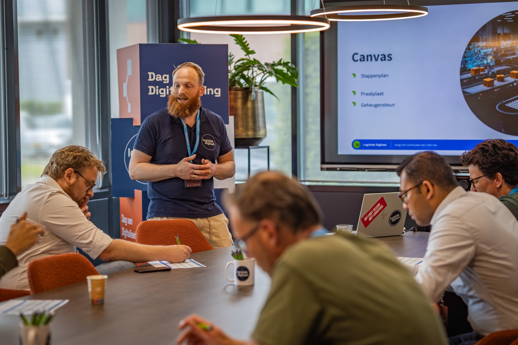 Rick Reijersen van Buuren tijdens de breakoutsessie over cybersecurity